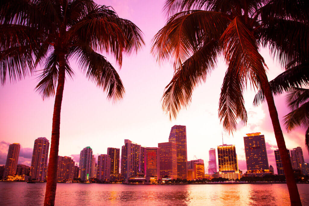 Miami Vice at Night – Cape Girardeau