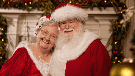 MR an MRS Claus